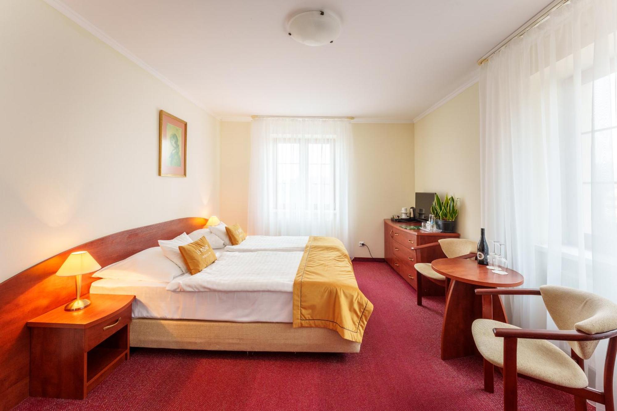 Hotel Le Mont Medical & Spa Świeradów-Zdrój Buitenkant foto